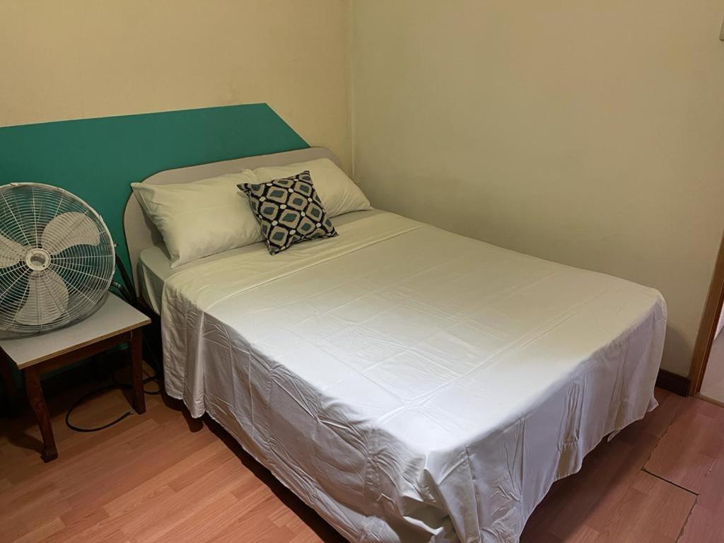 Pereyber 2 Room Appartment Pereybere Beach Екстериор снимка