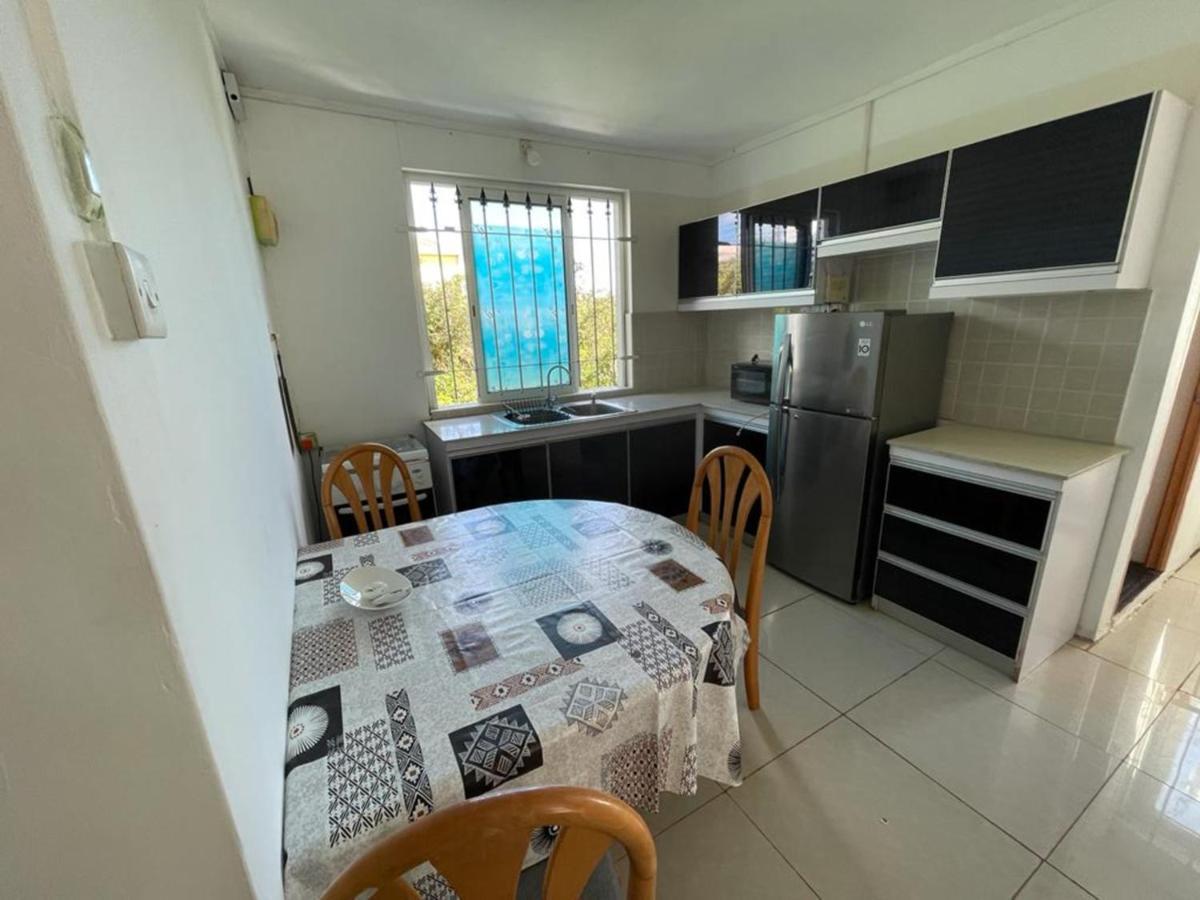 Pereyber 2 Room Appartment Pereybere Beach Екстериор снимка